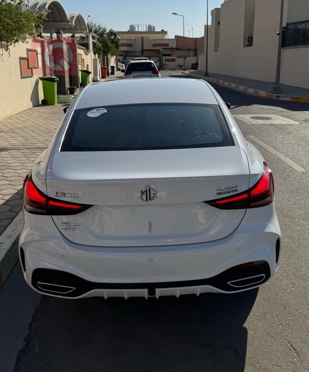 MG GT